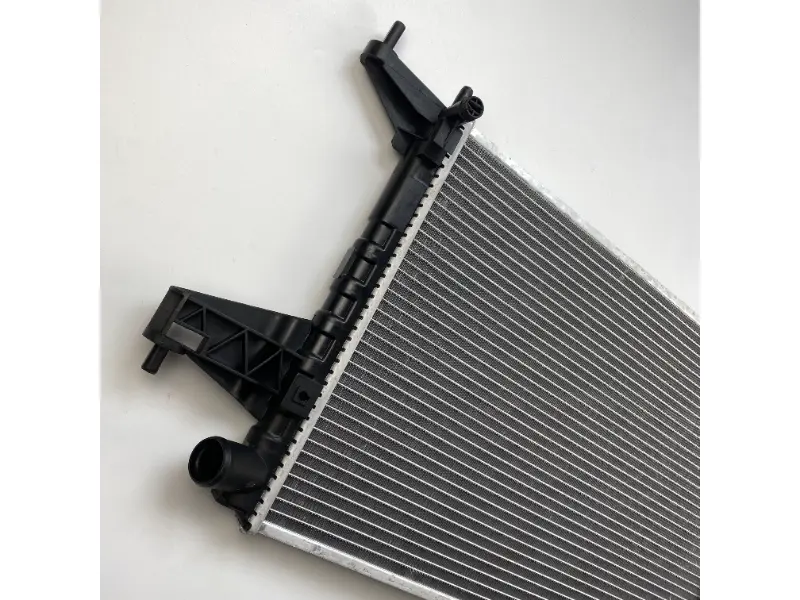 مشعاع أوبل كومبو 1.4 i 16V MT ميكانيكي 1300237/9201956