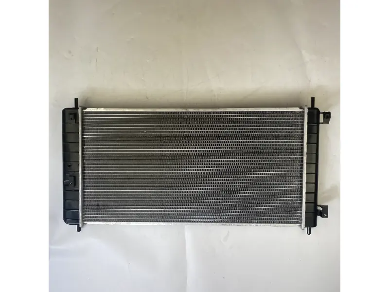GM MAL IBU BASE L4 2. 2L 04-05 AT Radiator 52486987 قطع غيار السيارات
