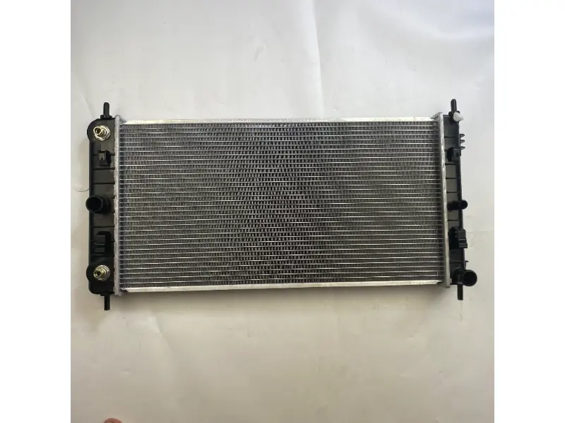 GM MAL IBU BASE L4 2. 2L 04-05 AT Radyatör 52486987 Araba parçaları