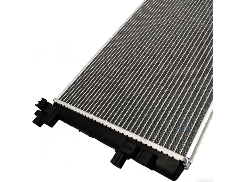 مشعاع ألومنيوم مُلحم بسعر منخفض لسيارة فولكس فاجن جولف 13-MT 5Q0121251EC من Global Supply قطع غيار السيارات