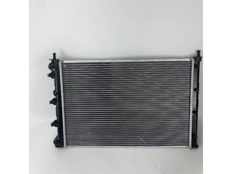 GM ALFROMEO 147 1.62. 0 TS 00- MT Radiator 51702463 قطع غيار السيارات
