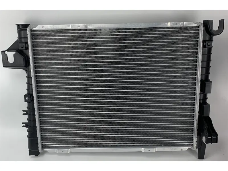 GM RAM 1500 ST V6 3.7L 04-08 MT Radiator 52028830AF تبريد المحرك