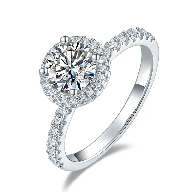 Luxury circular S925 moissanite ring