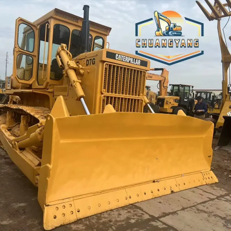 Le Bulldozer Caterpillar D7G : Une Légende du Terrassement () Le Bulldozer Caterpillar D7G : Une Légende du Terrassement