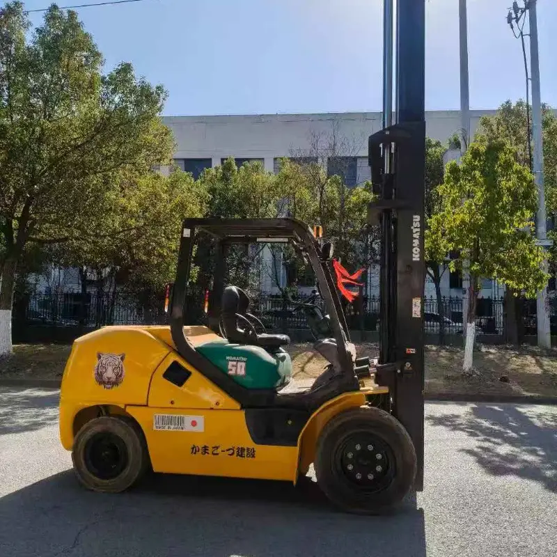 Used Komatsu 5‑ton diesel forklift for export