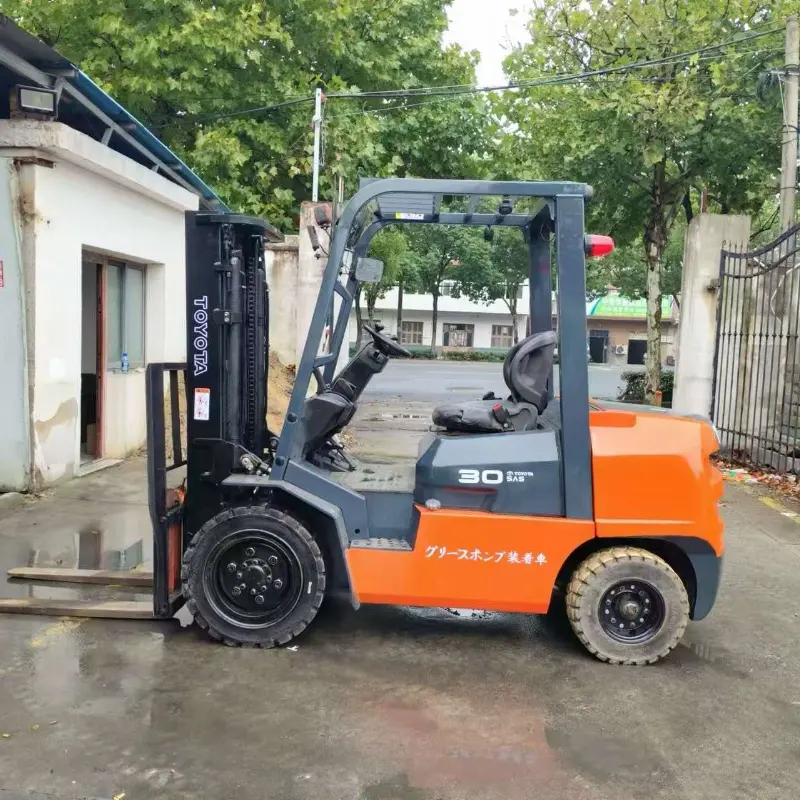 Used forklift Original Japanese Toyota 3‑Ton Diesel Engine for Export