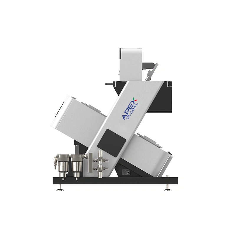 Representación estructural de perfil lateral de la máquina clasificadora vertical de color de arroz APEX R de 8 tolvas, que muestra la disposición del mecanismo de alimentación por vibración y las tuberías de soporte de aire comprimido.