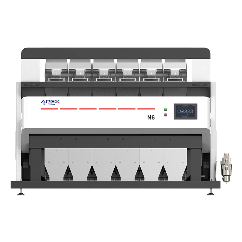Image officielle de face de la trieuse verticale de noix APEX N6 équipée d'un panneau de commande tactile et de sorties d'évacuation multicanaux, un équipement professionnel d'inspection optique double pour le classement et la purification des noix, des amandes et des pistaches.