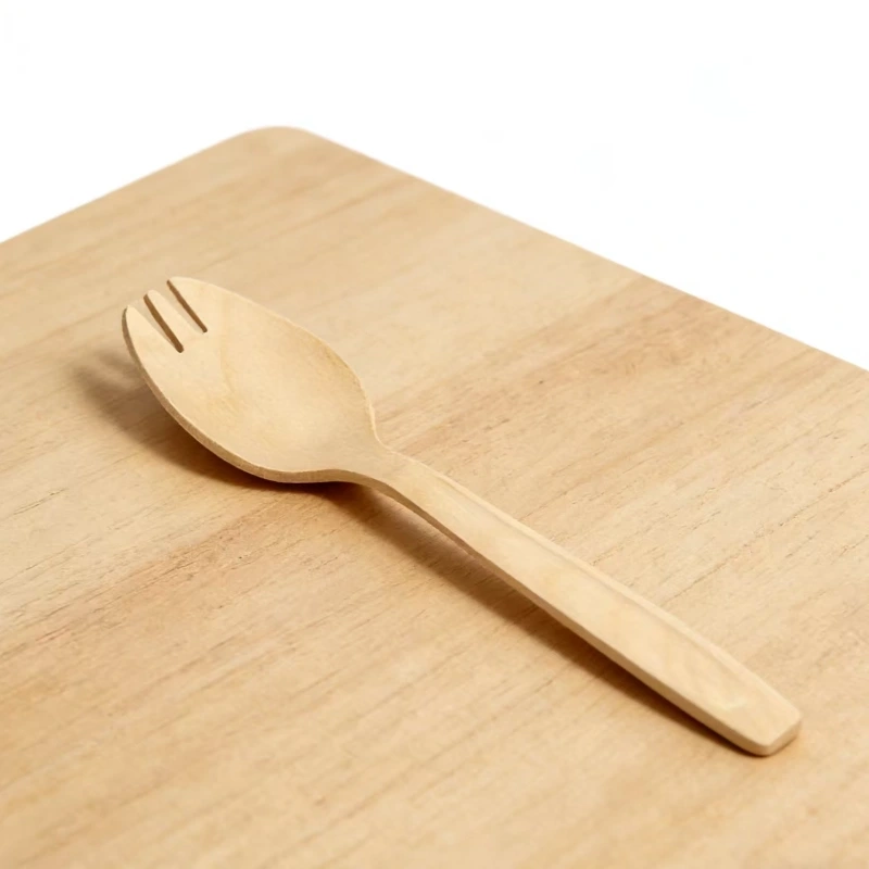 147mm wooden reinforced spork-1