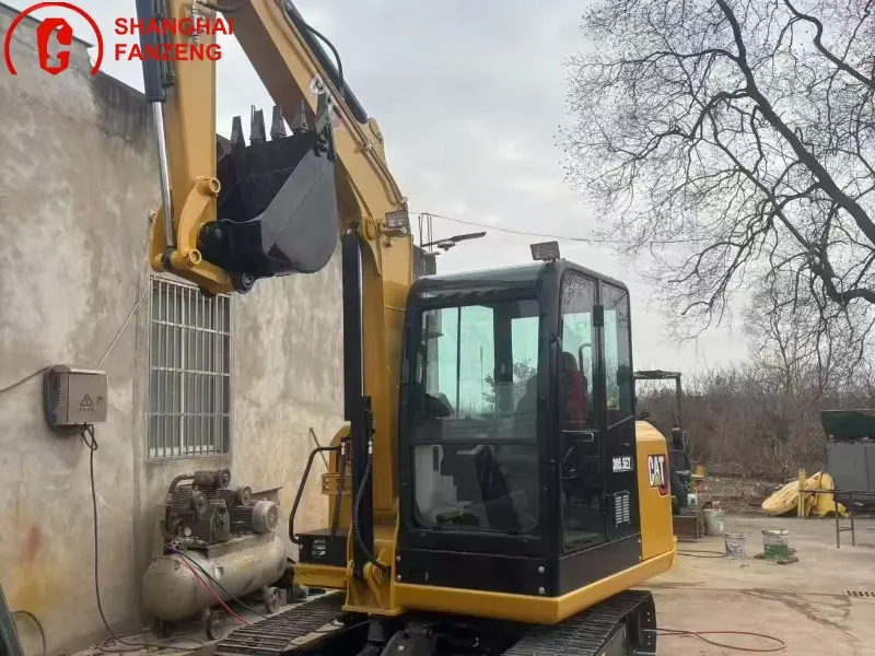 Caterpillar 305 Excavator