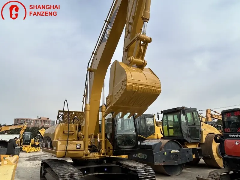 Caterpillar 320C Excavator