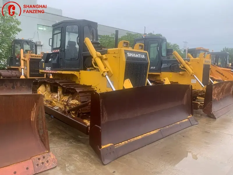 Shantui SD16L Bulldozer