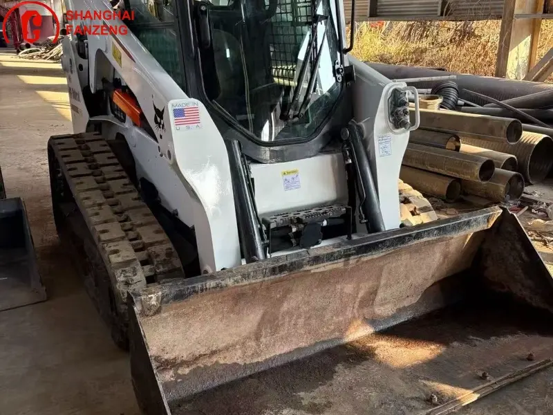 Chargeuse compacte multifonctionnelle Bobcat T650 d'occasion - Ventes internationales