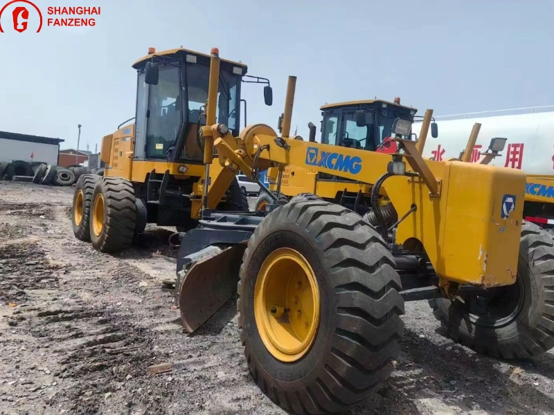 Used XCMG GR2403 Motor Grader 240hp High Leveling Precision