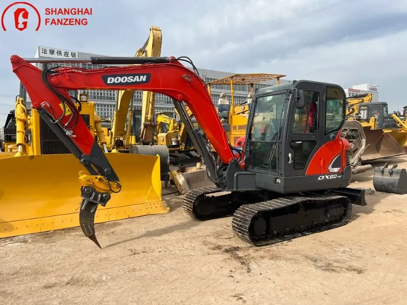 Second-hand Doosan DX60 Excavator 6T Full-Electronic Hydraulic