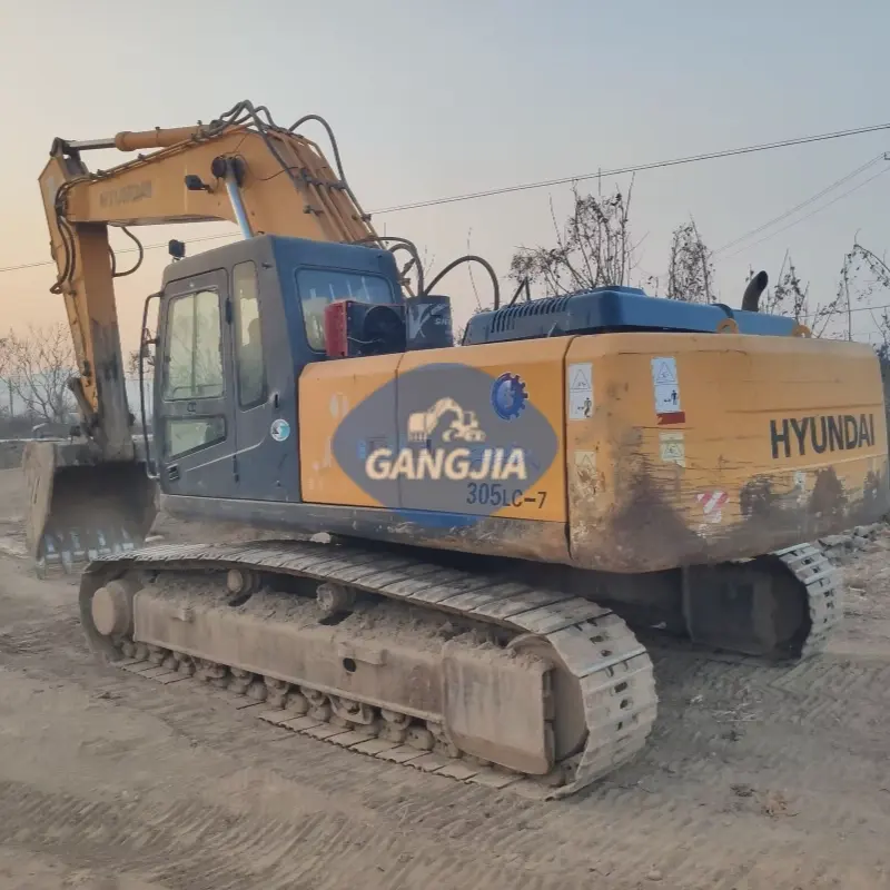 Hot Sale Powerful Used HYUNDAI 305-7 Crawler Excavator Construction Solution