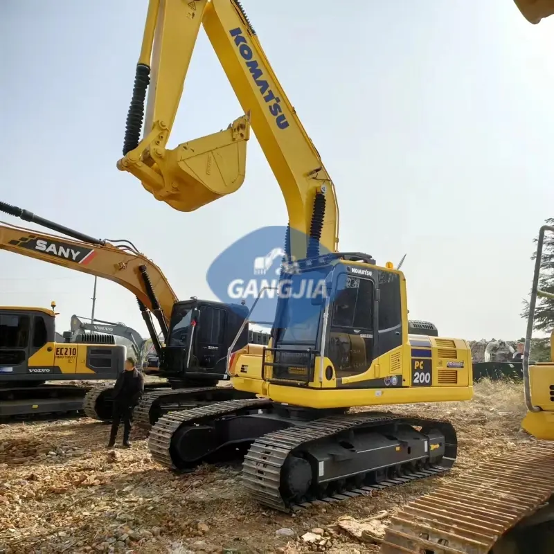 Hot Sale Low Price Used KOMATSU PC200-8 Crawler Digger Machine Global Supply