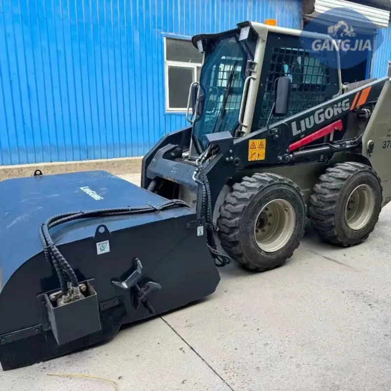 Second-hand LiuGong 375B Skid Steer Loader Multi-functional Attachments Durable Engineering Machinery