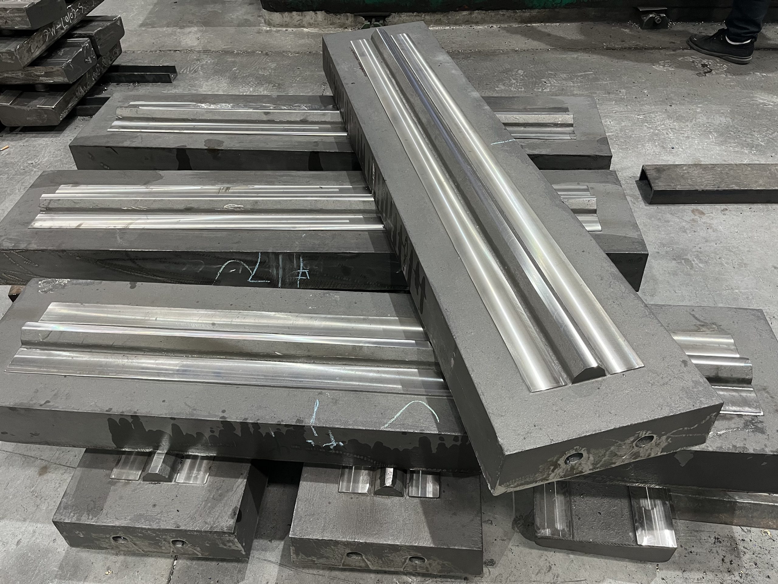 Blow Bars For Mesto LT1110 Crusher Wear Parts