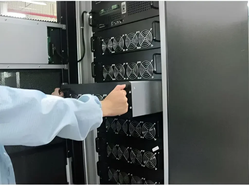 How to Choose a Modular UPS System for Medical Equipment 1 How to Choose a Modular UPS System for Medical Equipment