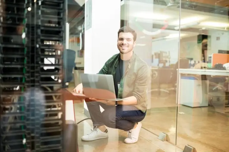 Space-Saving Power Solutions for High-Density Server Cabinets with 10kVA UPS 1 10kVA UPS for High-Density Cabinets