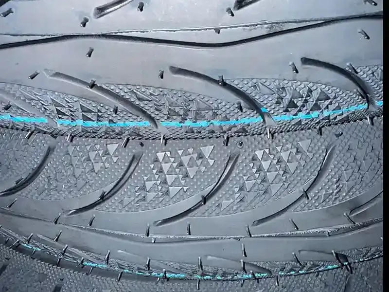 Motorcycle-Tyre