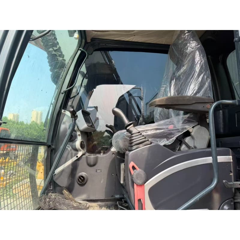 Hot-selling Hyundai 150-9S excavator with excellent condition and low operating hours