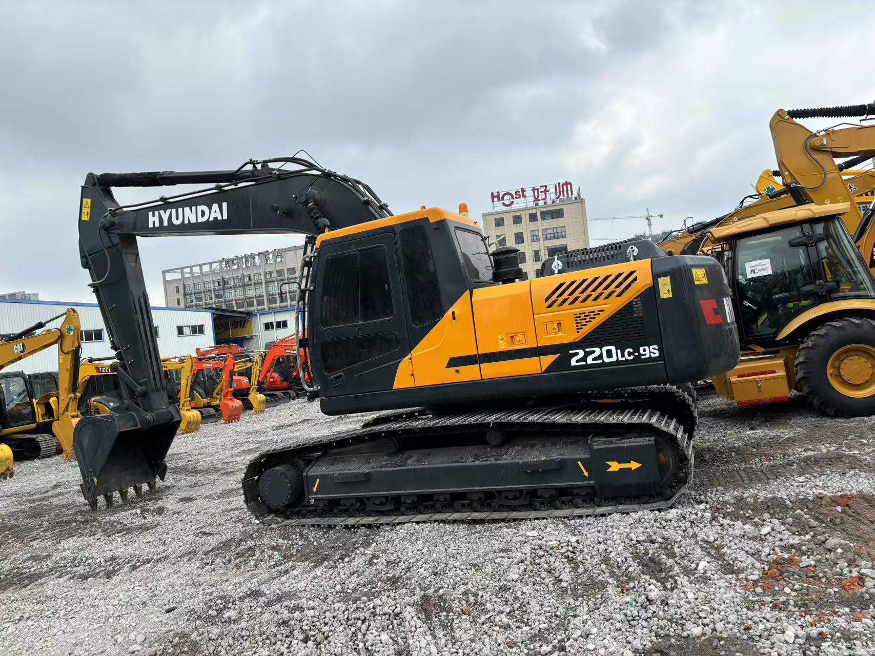 Inicio rápido de proyectos: Ventajas de eficiencia instantánea de las excavadoras Hyundai usadas
