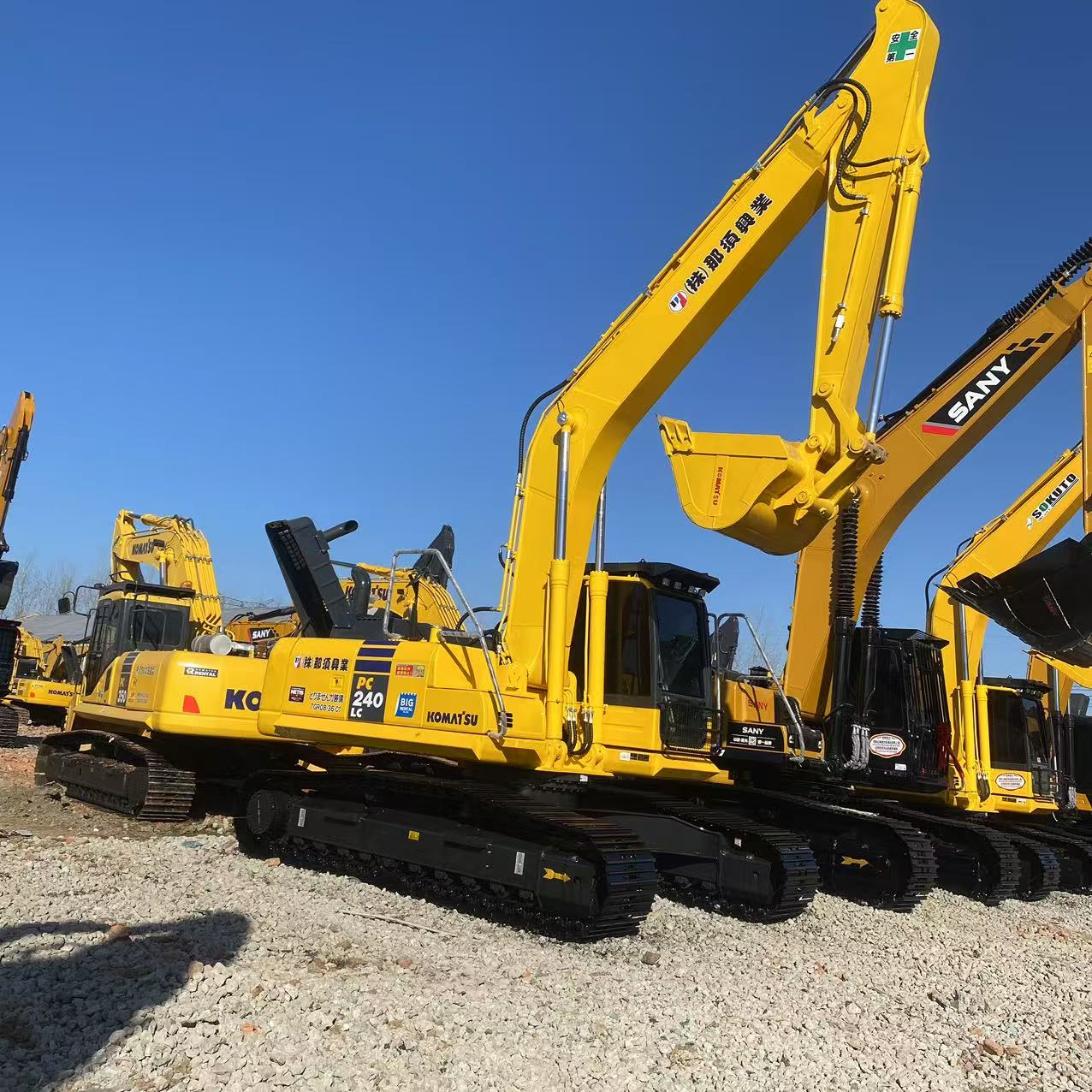 Why the Used Komatsu PC240 Excavator is the Ideal Choice for Medium-Sized Projects
