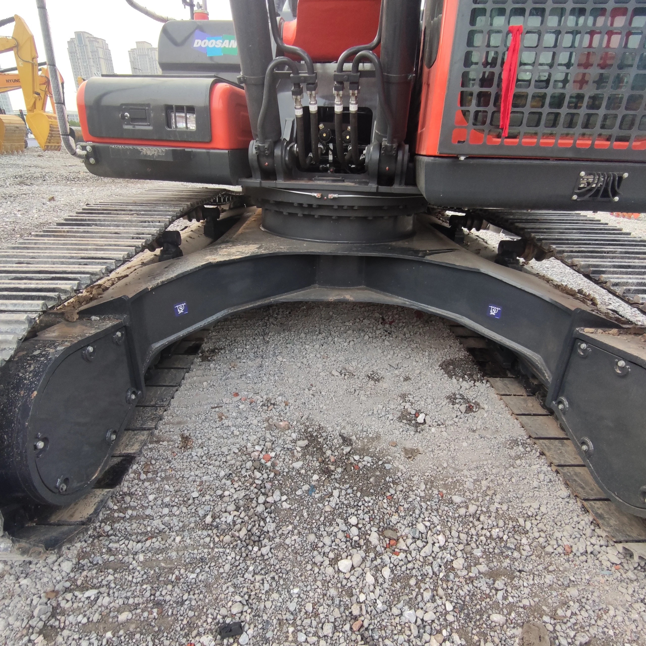 second hand excavator doosan 340 beautiful appearance good condition