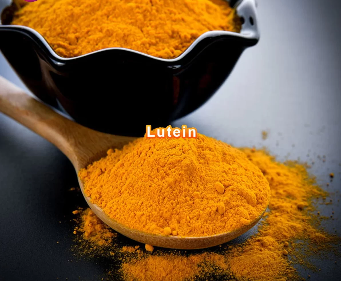  Lutein