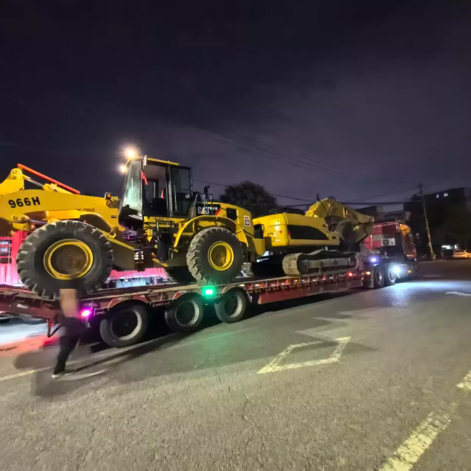 подержанная техника-логистика-демонстрация-изображения