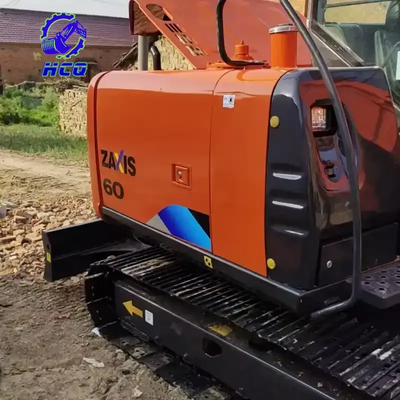 купить подержанный экскаватор из Китая вид сбоку подержанного экскаватора Hitachi