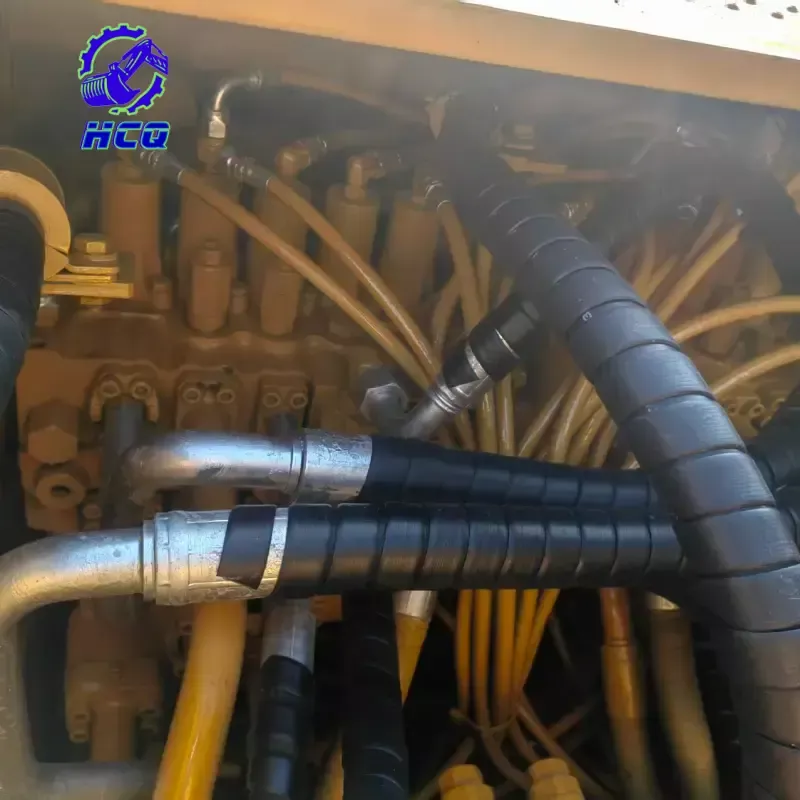 CAT 320D2L excavator hydraulic system showing 90% new condition, original components with minimal wear, explaining 90% new meaning in used excavator condition ratings
