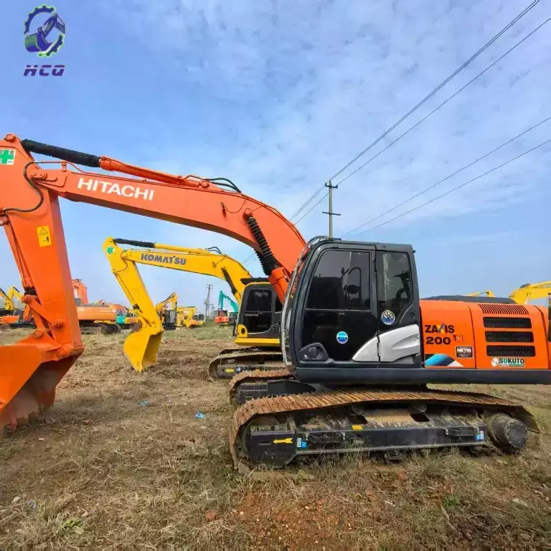 Japanese used excavator Hitachi Zaxis 200 reliable second hand digger equipment