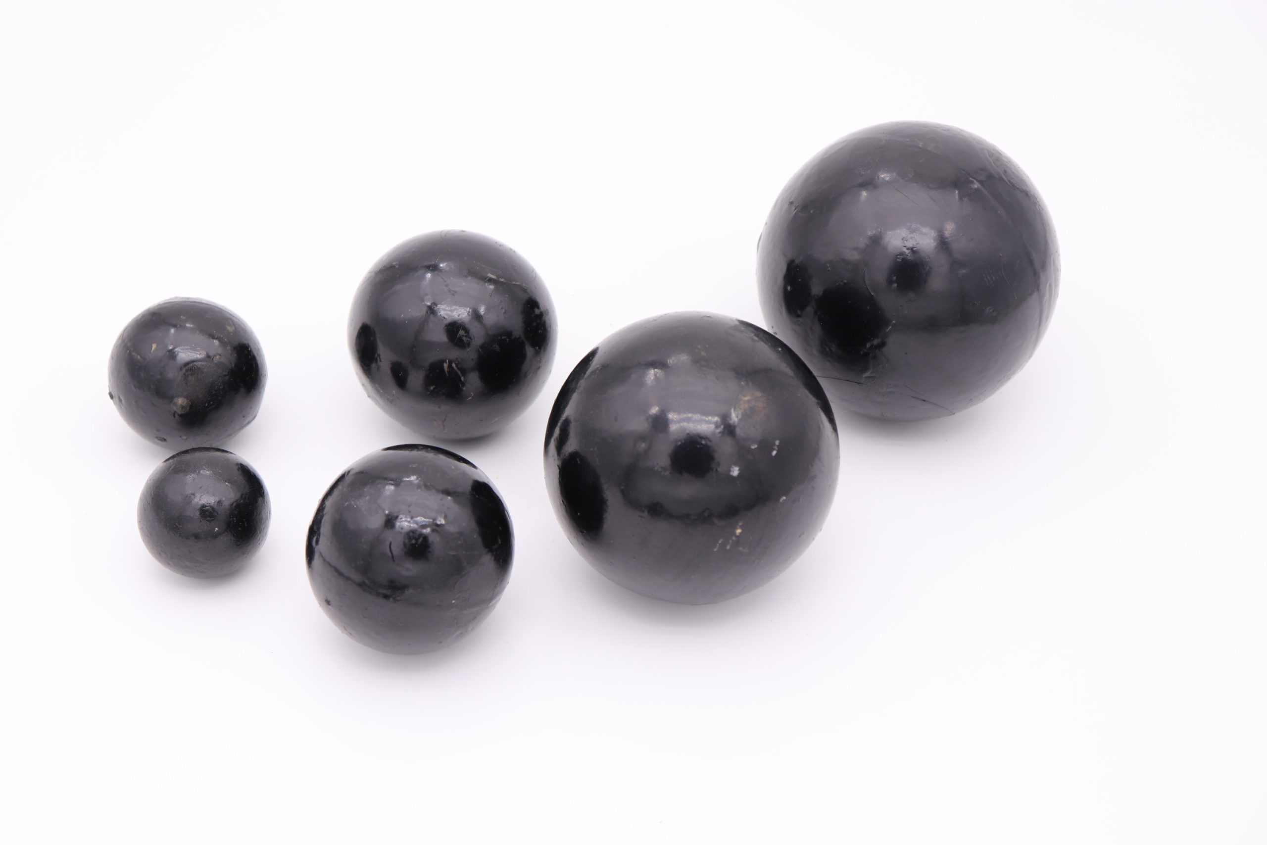 Strong Wear-resistant Casting Balls Alloy Steel Balls Supplier