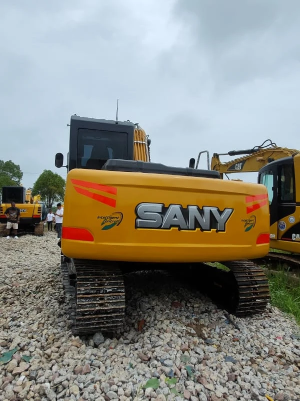 Excavadora Sany 155 usada