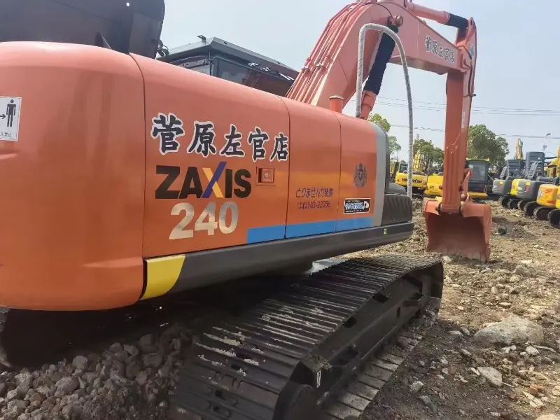 Escavadeira usada Hitachi ZX240