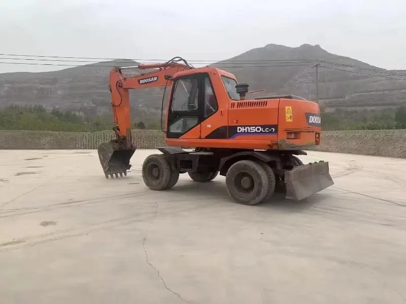 Doosan DH150 Used Excavator