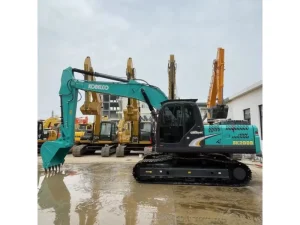 Escavadeira KOBELCO SK200-8 usada