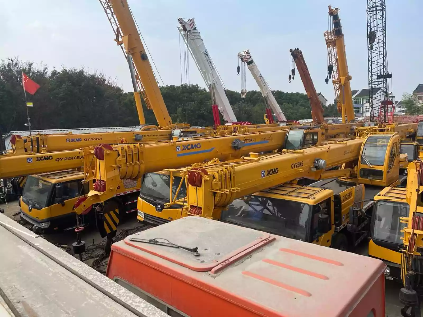 The world’s largest crane with an annual revenue of 38 billion yuan