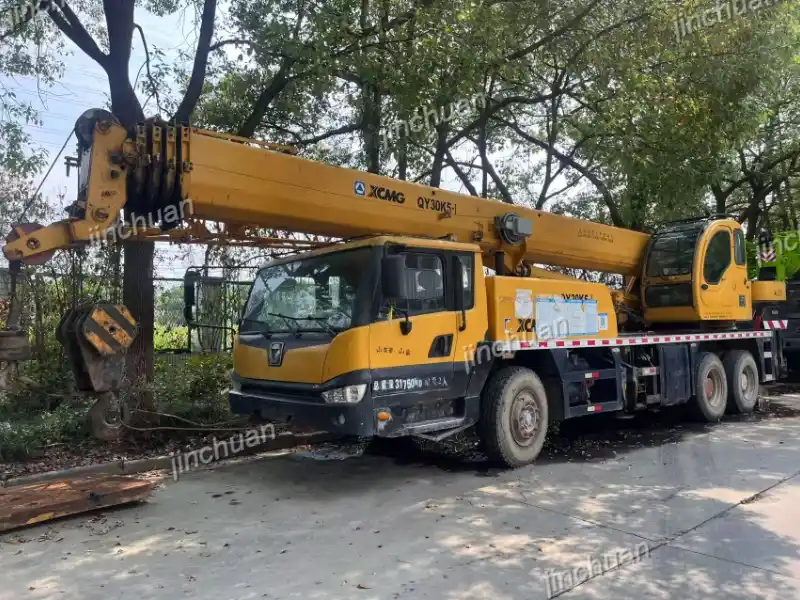 used XCMG 25 ton crane QY25K5-1