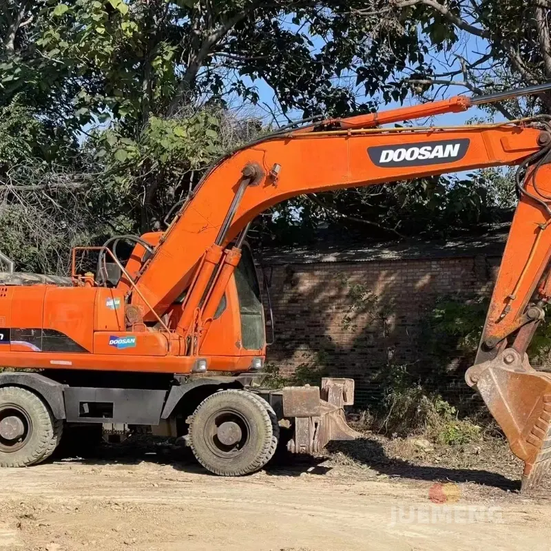 Used Excavator Doosan DH210-7