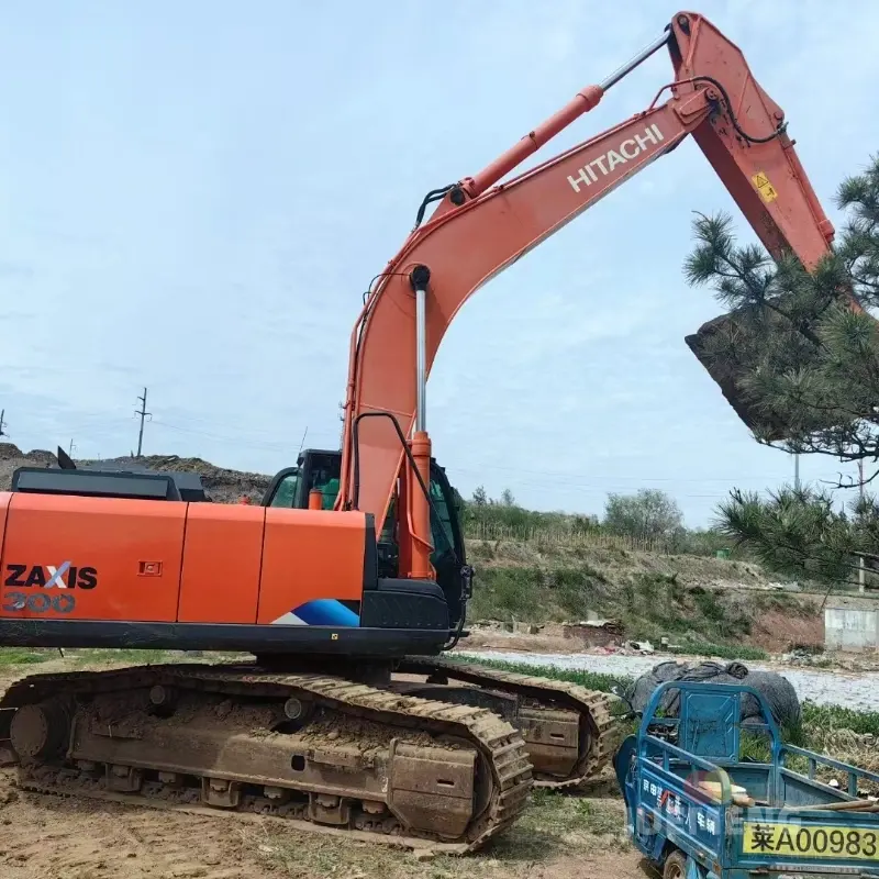 Used-Excavator-Hitachi-300-5A-6