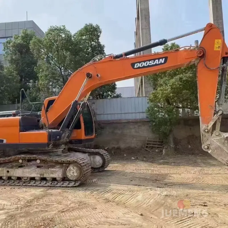 Used Excavator Doosan DX200