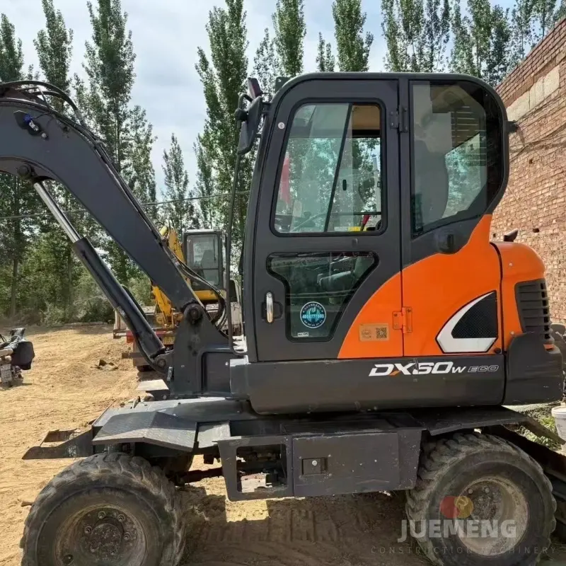 Used Excavator Doosan DX60