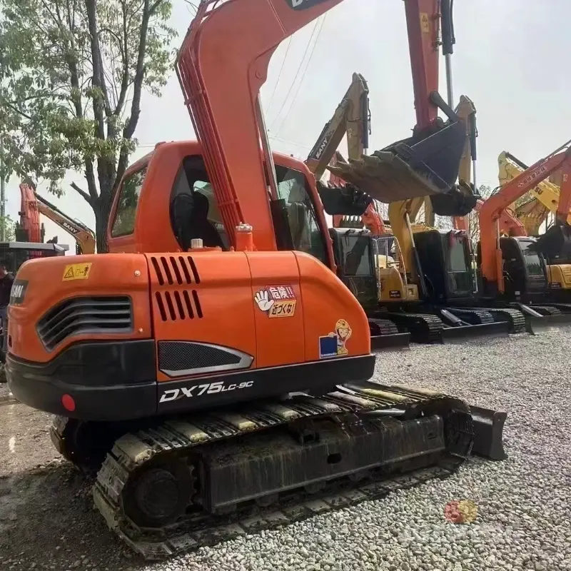 Used Excavator Doosan DX75