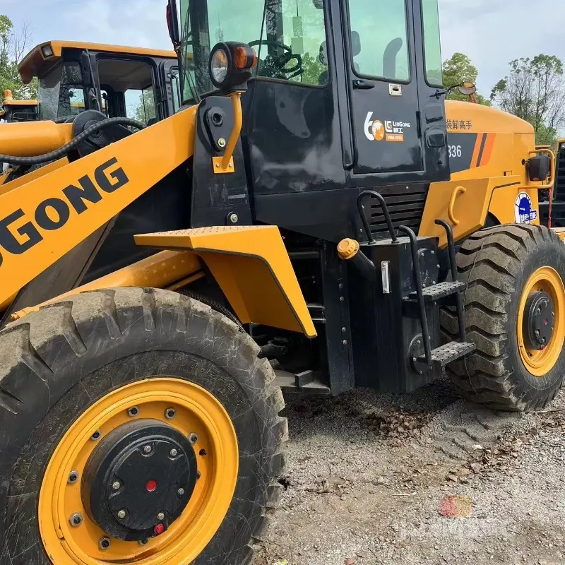 Used Loader 836