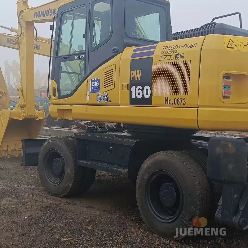 Used Wheel Excavator Komatsu 160