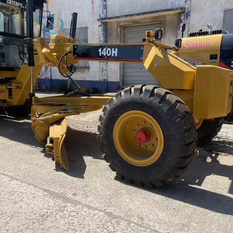second hand
Cat 140H Motor Grader